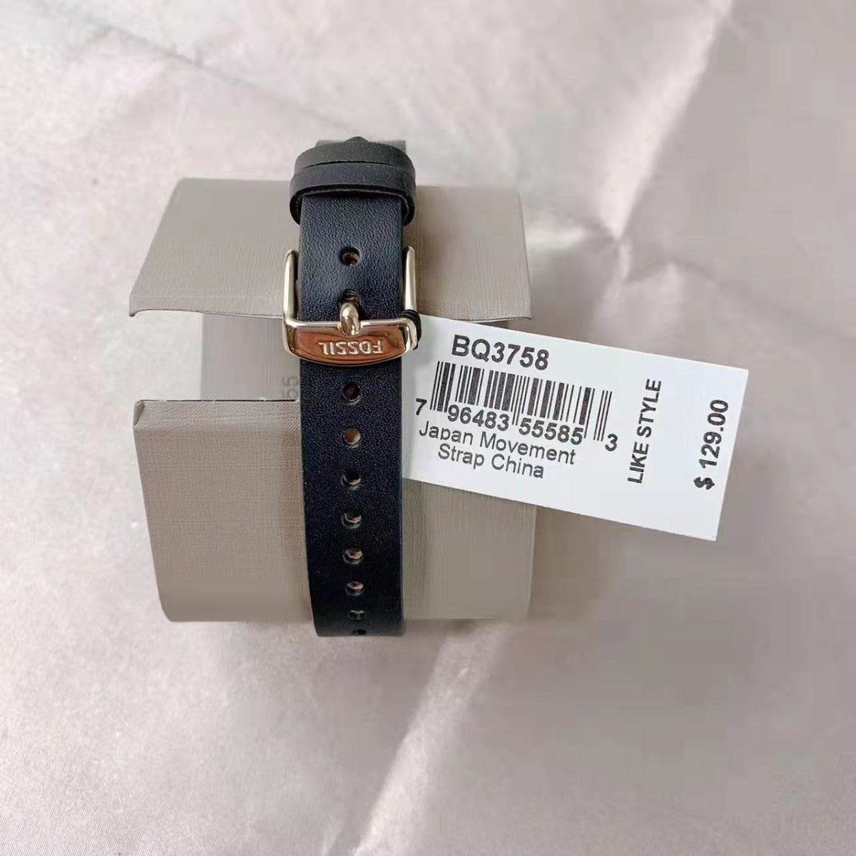 Fossil BQ3758 Tillie Three-Hand Black Leather Watch Fossil BQ3758 Tillie Three-Hand Black Leather Watch